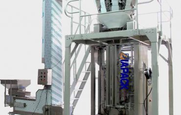 Automatski stroj za pakiranje u četverostruke vrećice s ventilom za otplinjavanje za zrna kave