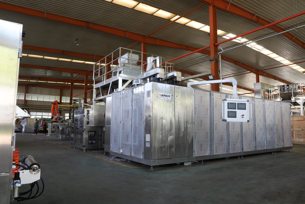 STROJ ZA VAKUUMSKO PAKIRANJE OPEKA